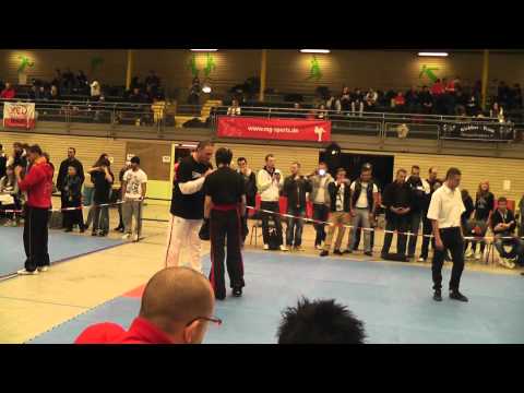 26.11.11 Newcomer-Öhringen Alexander Blank Achtelfinale im Kickboxen - Sugambrer Fightclub