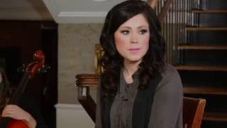 I Am Not Alone // Kari Jobe // New Song Cafe