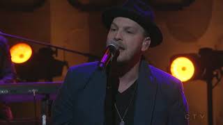 Download lagu Gavin DeGraw performs Fire on Conan (2014) mp3 Download lagu Gavin DeGraw performs Fire on Conan (2014) mp3