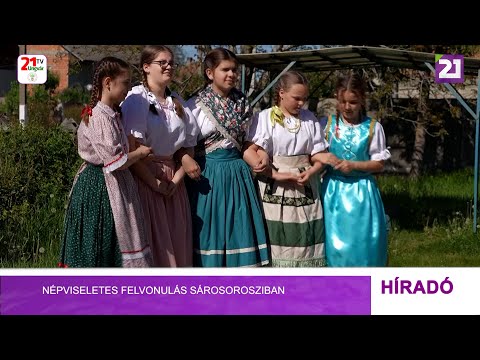 Népviseletes felvonulás Sárosorosziban