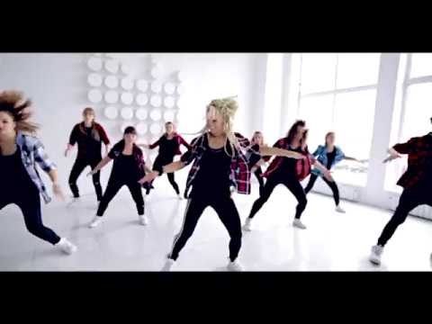 FLAVAONE & LEFTSIDE - HOT LIKE FIRE