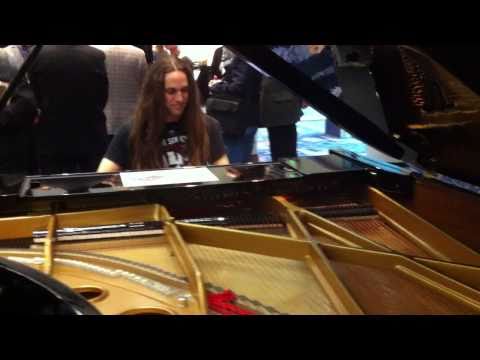 NAMM 2011 Robbie Gennet at the Fazioli piano booth (part one)