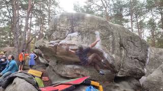 Video thumbnail of Burn to Shine, 7c (gauche). Fontainebleau