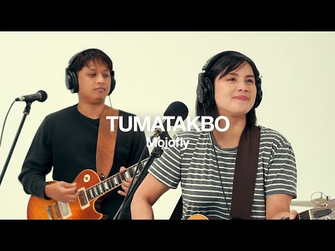 Mojofly - Tumatakbo (Live Performance)