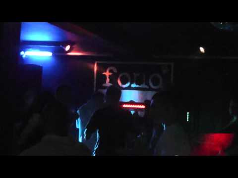 Paul Cogito @ Klub Fonobar - Essential Vibes 24.09.2011 (2)