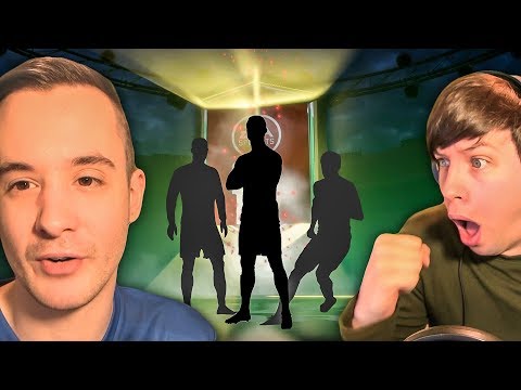 I PACKED AN INSANE PLAYER IN A FUTMAS PACK!!! - FIFA 19 ULTIMATE TEAM PACK OPENING