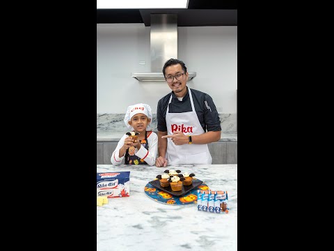 Deliciosos Cupcakes de Halloween con frosting de Rika Aid Naranja - Agencias Benedicto Wong