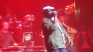 The Roots Perform &quot;Mellow My Man&quot; at 2014 BET Experience Concert -- Human Nature magazine