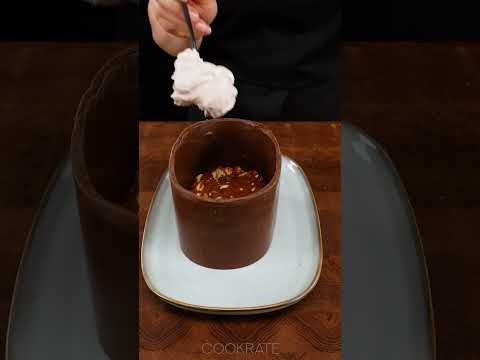 The chocolate dessert that everyone is talking about! So simple and delicious!