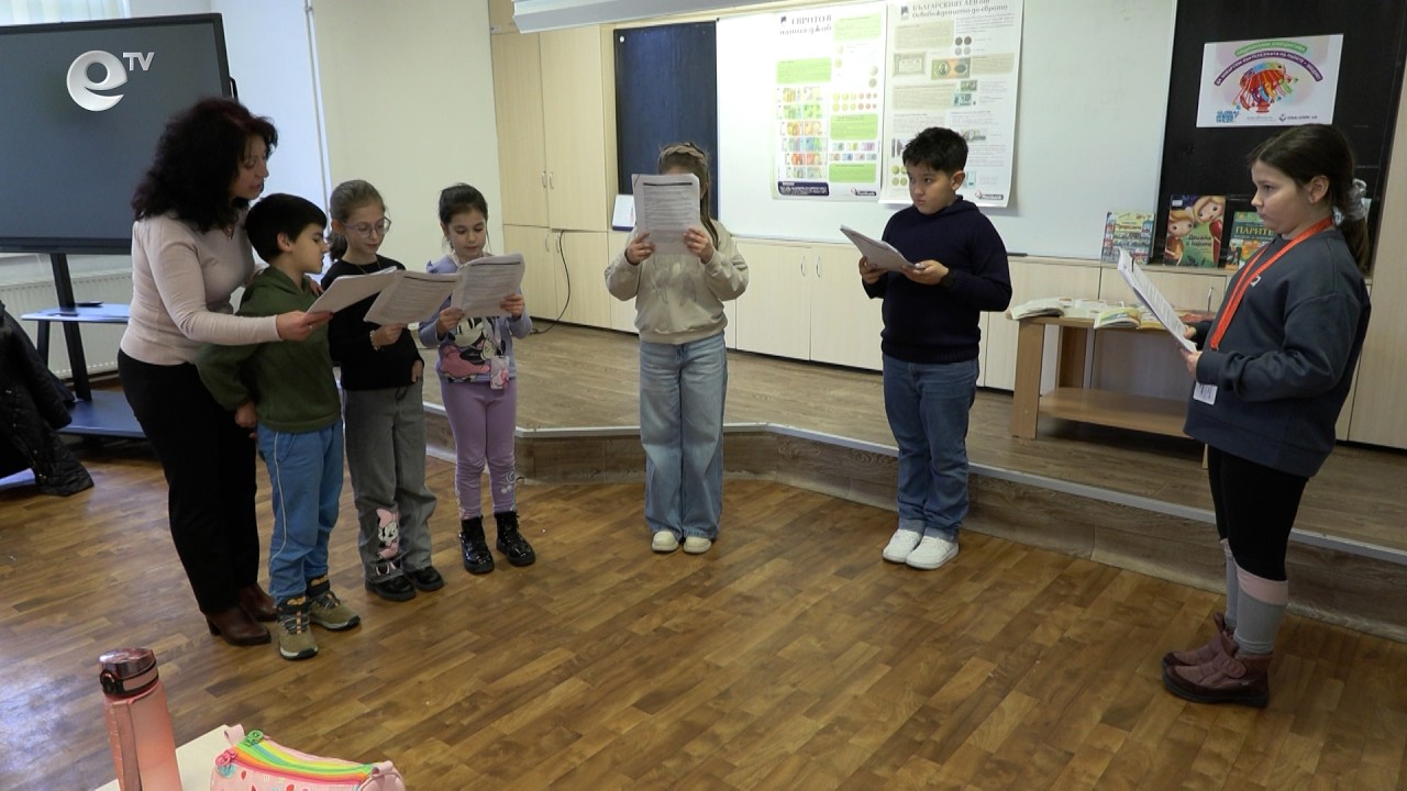 Ученици от Смолян изграждат финансовата си култура чрез практически умения