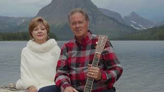 Go Tell It on the Mountain - We Three Kings - Hark the Herald Angels Sing