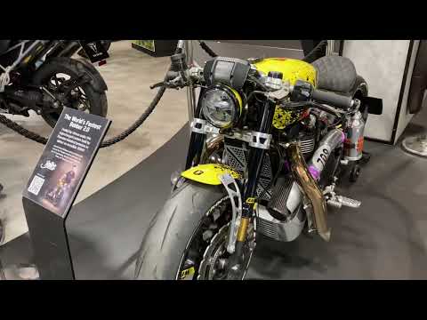 The Worlds Fastest 300HP Triumph Bonneville Bobber 2.0 @ Motorcycle Live 2022