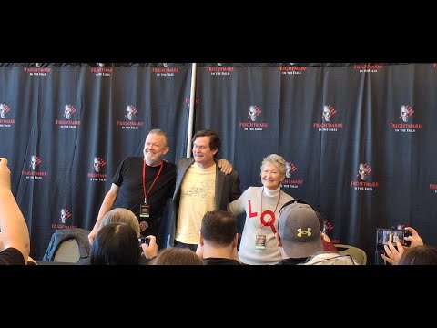 ET reunion Q&A panel at Niagara Falls Frightmare at the Falls October 2025