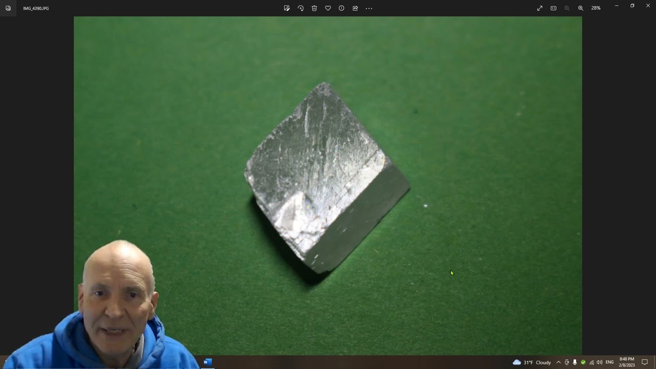 Course Assignment Downloads and Graphic Insert Tutorial