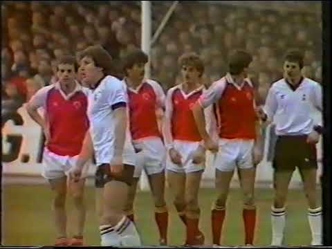 Rotherham United 2 Barnsley 4 Division Two 14th November 1981