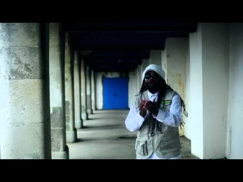 Dubheart - Mek Wi Move ft. Zacheous Jackson