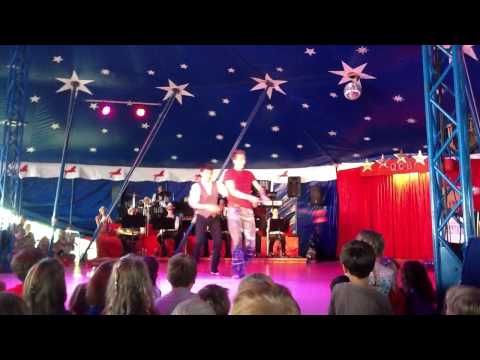 Diabolo Duo Performance