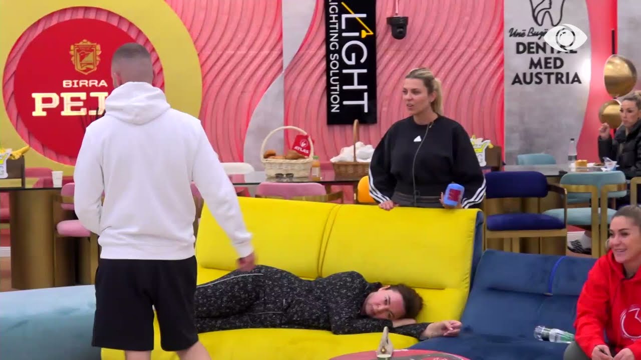 “Ha bar, ha”/ Romeo përplaset ashpër me Riken: Je vajzë pa karakter, sëmundje...