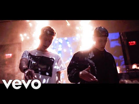 Snaxo ft. Puuki - "Pass ihn weg" (Official Video)