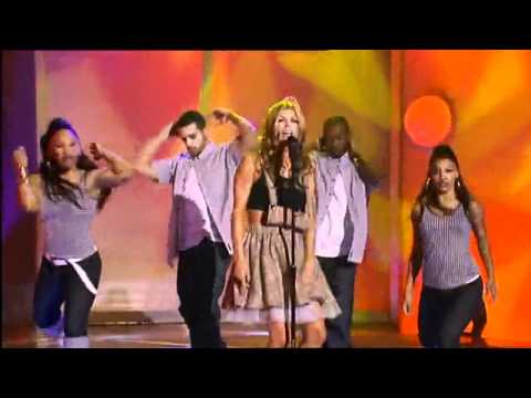 Fergie - Clumsy (LIVE)