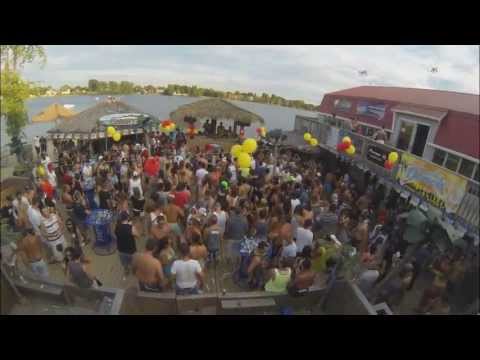 Ibiza 2013 Érotic Circus Au Beach Club De Pointe-Calumet