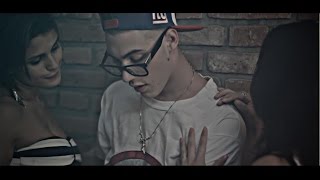 Algo Más Lyrics English Translation