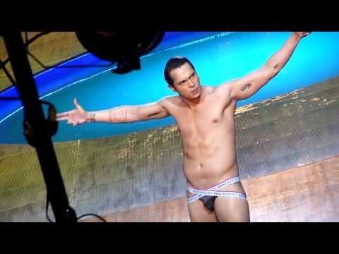 download lagu mp3 mp4 Naked On Bench, download lagu Naked On Bench gratis, unduh video klip Naked On Bench