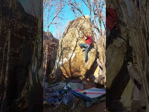 LOS TULLIDOS SIT 7B+/7C  PARKING  TARGASONNE