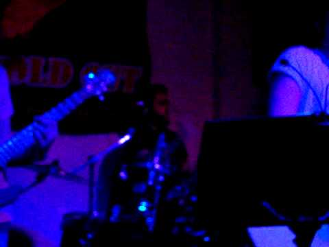 Paratonia-giati den erxesai pote(cover)