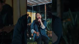 Download lagu Hitam Bukan Putih #dangdut #koplo #dangdutkenangan mp3