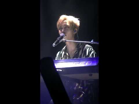 171014 트리플H 홍콩쇼케이스 Wake me up 후이직캠