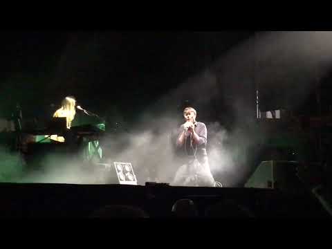 SUEDE - The next life (directo @Murcia) (25-10-2019)