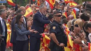 Una multitud en Ceuta reafirma su identidad española durante la visita de Felipe VI