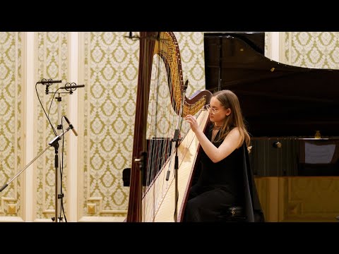 Daria Batschi plays Domenico Scarlatti - Sonata in f minor, K.466