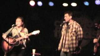 Crystal Bowersox &amp; Brian Walker &quot;Mason&quot; at Dave FM Circle of Friends