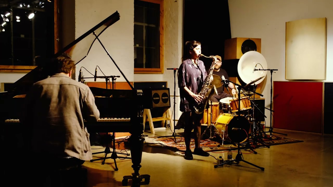 Nebbia/Downes/Lisle: "Exhaust"