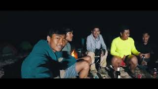 preview picture of video 'Camping on Bokor mountain, Veal Sre 500 very cold temperature...'
