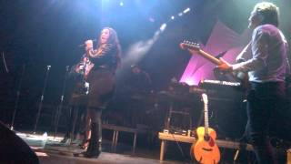 Trijntje Oosterhuis - Love Me In Slowmotion - Clubtour Metropool Hengelo 17-10-2015