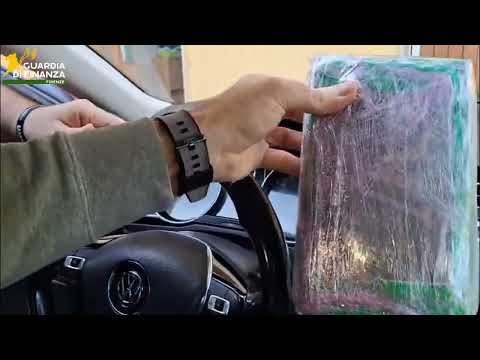 Armi e droga, operazione della guardia di finanza