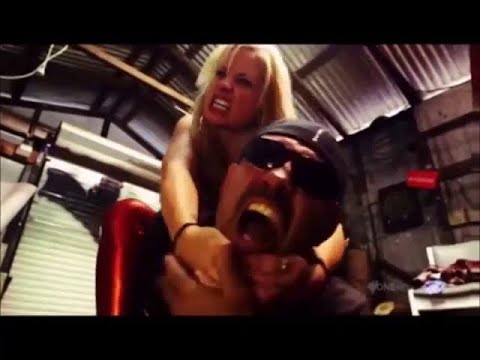 Niki Nitro versus Cutting Crew