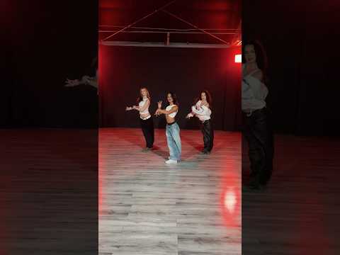 Hands Off Gabriela 🙌 @katseyeworld