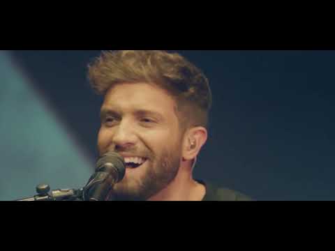 Videoclip de La escalera (Acústico 2022) — Pablo Alboran
