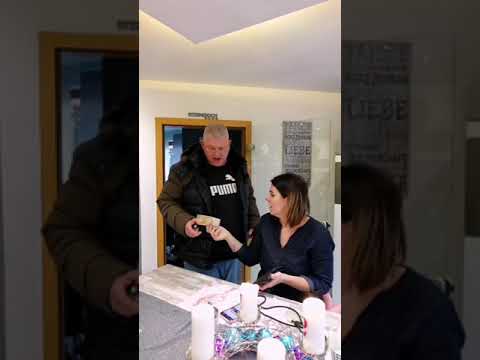 Weihnachtsbaum besorgen 🎄 #Shorts #Comedy