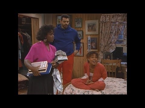 A Different World: 3x21 - Whitley, Walter and Freddie gather to help Kim