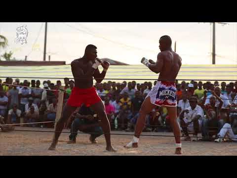 Le Morengy: boxe malagasy. (Nosy Be- Madagascar)