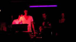 Acouphènes - Take me out