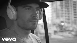 Sam Hunt - Saturday Night (Live From The Street Party)