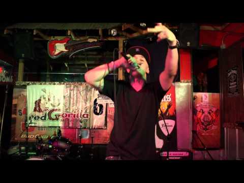 skndls-sxsw2011-2dopeboyz-therising-emilio rojas