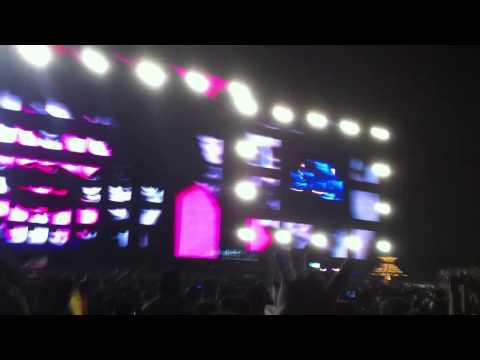 EDC Las Vegas 2011 6.26.11 - Swedish House Mafia 5
