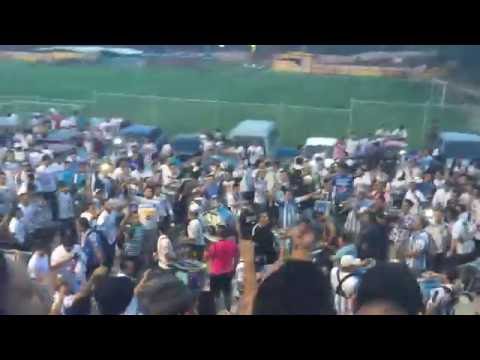 "Alianza FC Barra Brava 96 / ese equipo blanco que me tiene loco/" Barra: La Ultra Blanca y Barra Brava 96 &bull; Club: Alianza